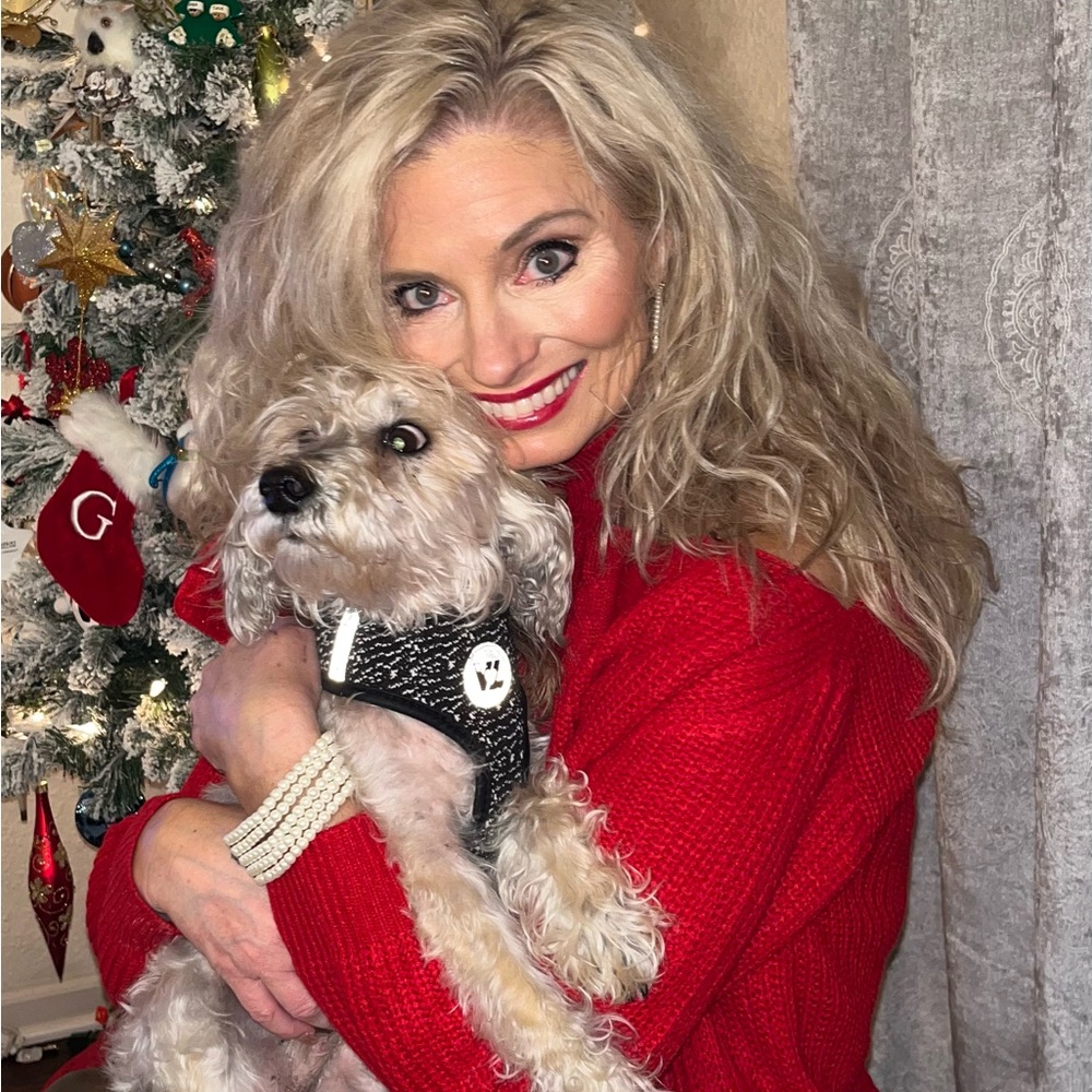 Meet your Posher, Lori